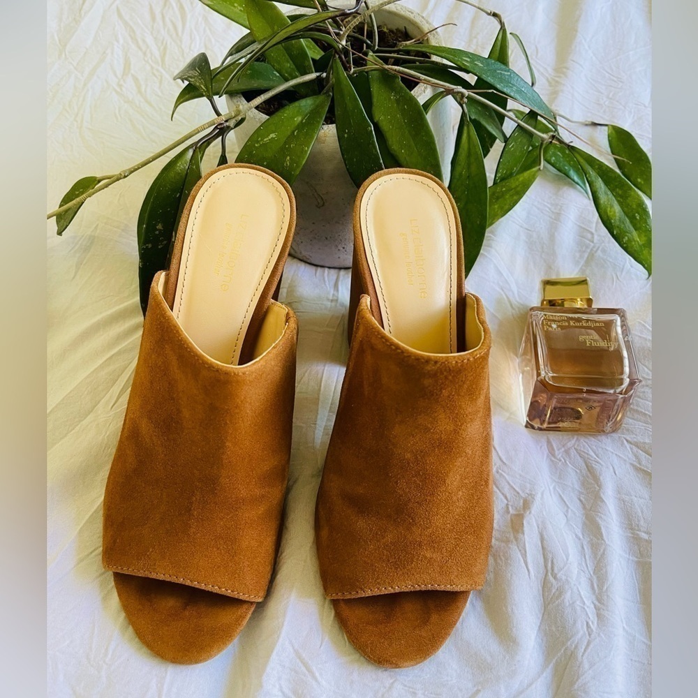 Liz Claiborne leather sandal heels - Picture 4 of 8